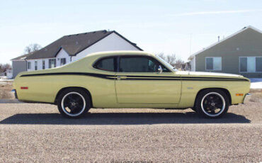 Plymouth-Duster-1974-8