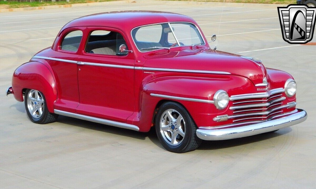 Plymouth-Special-Deluxe-1947-9