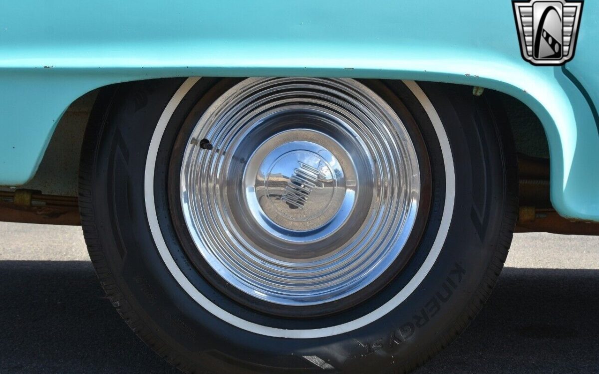 Pontiac-Chieftain-1955-11