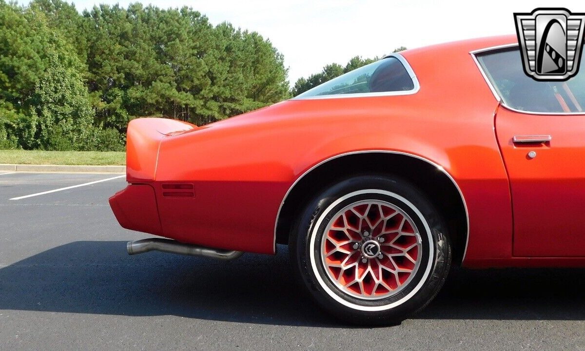 Pontiac-Firebird-1979-10