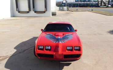 Pontiac-Firebird-1980-6