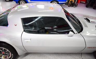 Pontiac-Firebird-Coupe-1976-5