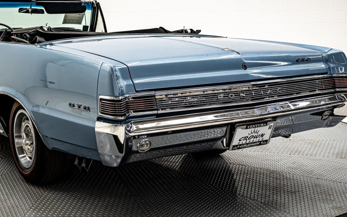 Pontiac-GTO-1965-11