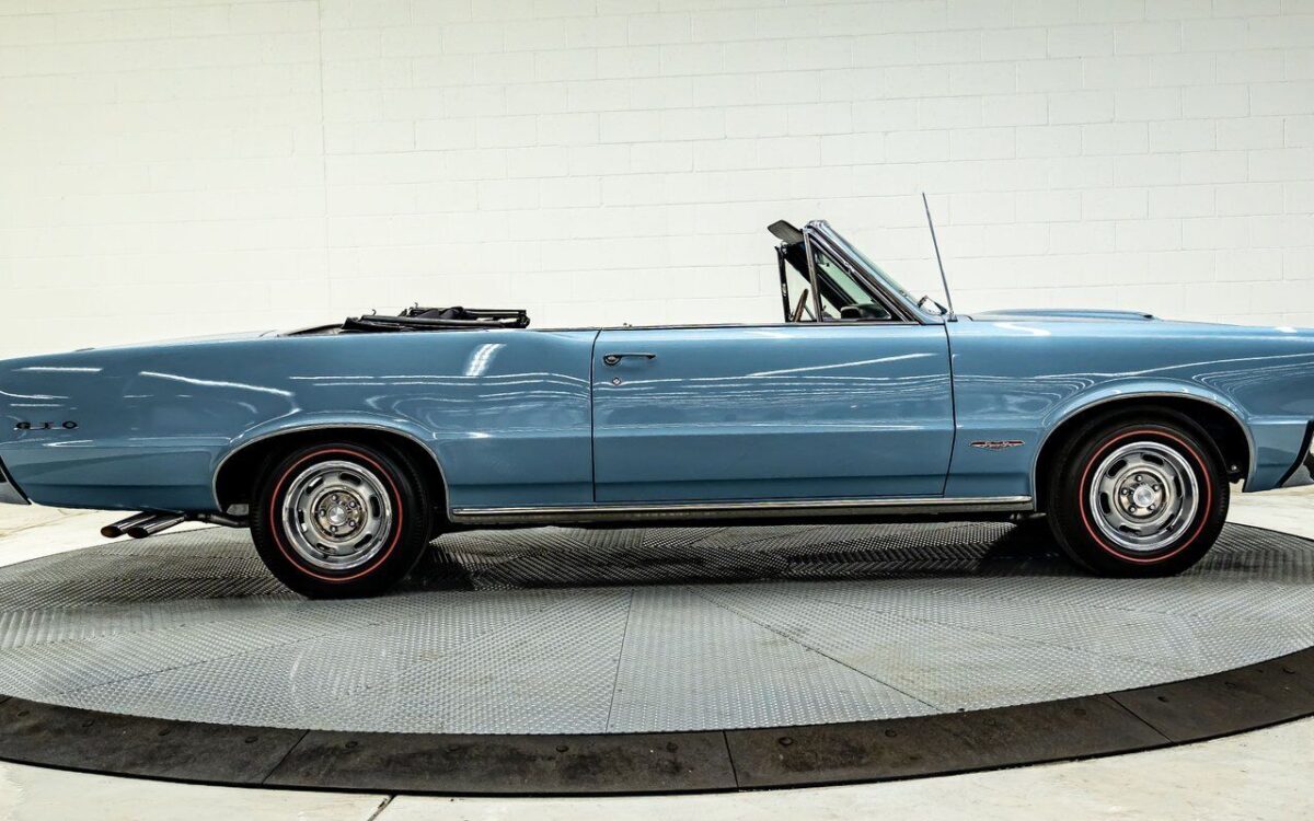 Pontiac-GTO-1965-7