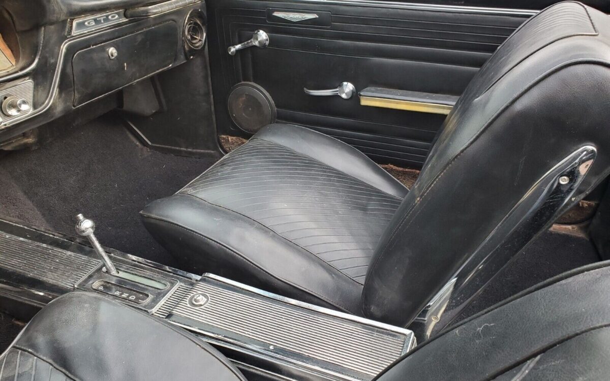 Pontiac-GTO-Cabriolet-1965-12