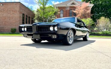 Pontiac-GTO-Coupe-1969-2