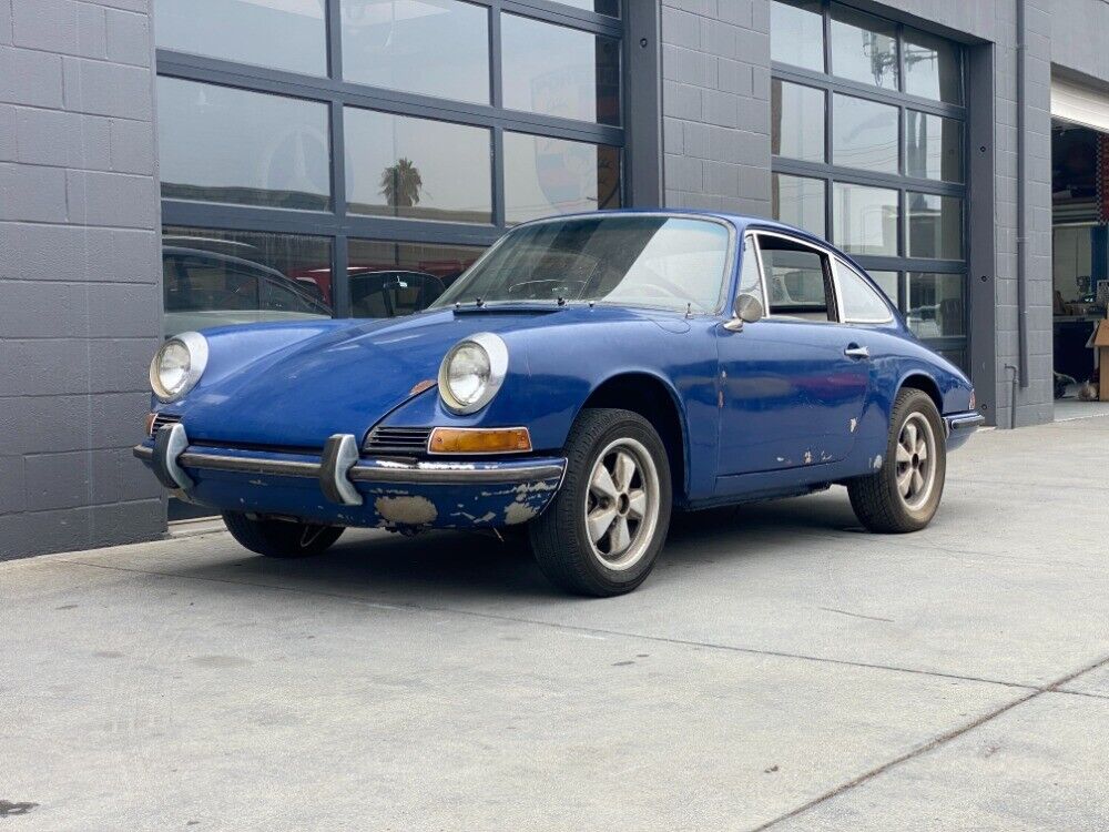 Porsche-911-1968-1