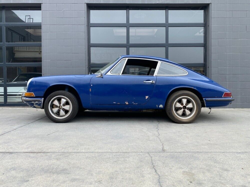Porsche-911-1968-3