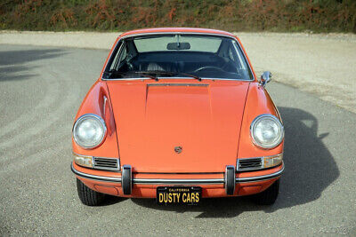 Porsche-911-Coupe-1967-7