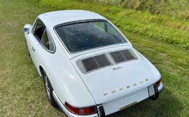 Porsche-911-Coupe-1968-9
