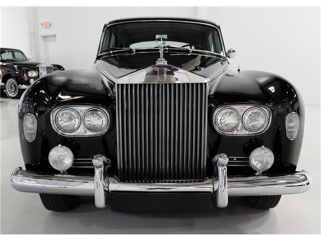 Rolls-Royce-Silver-Cloud-Berline-1965-2