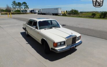 Rolls-Royce-Silver-SpiritSpurDawn-1984-6