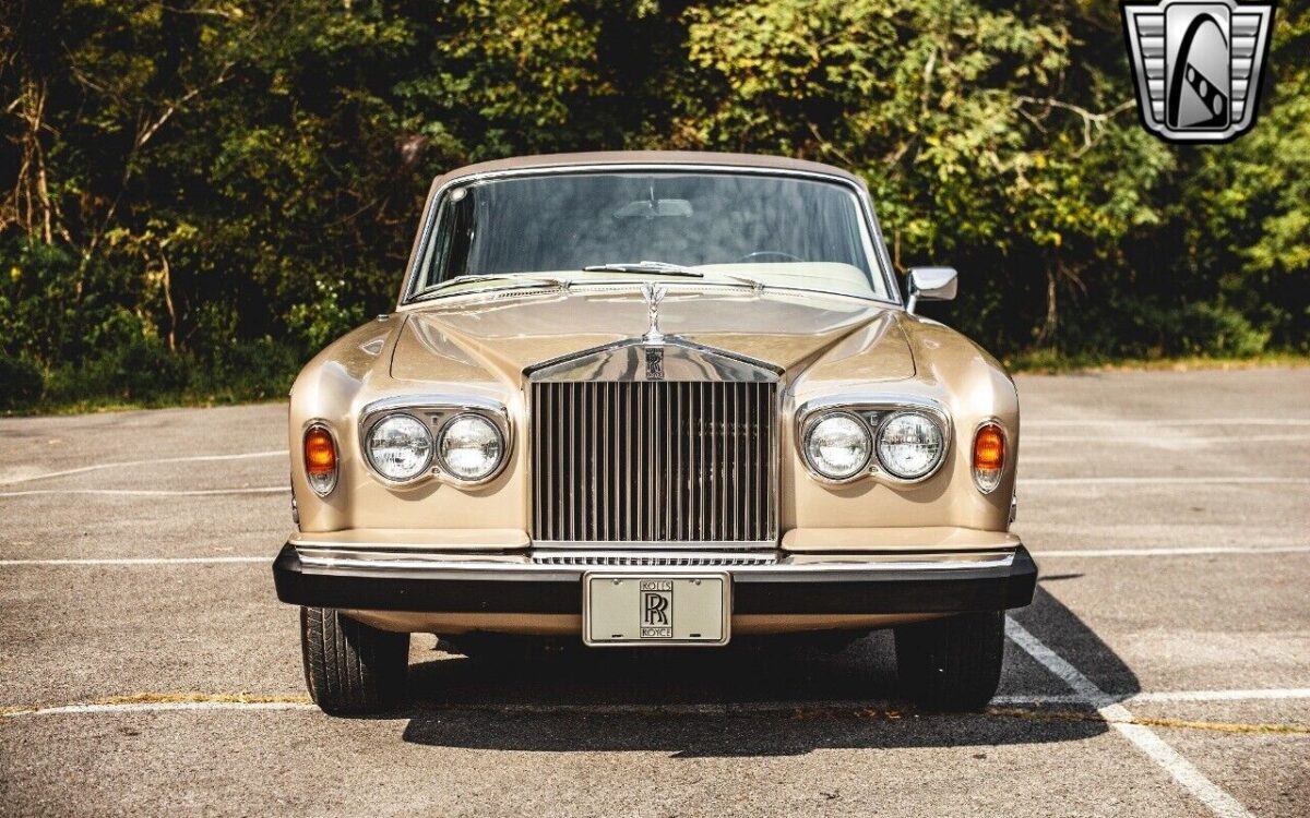 Rolls-Royce-Silver-Wraith-1979-9