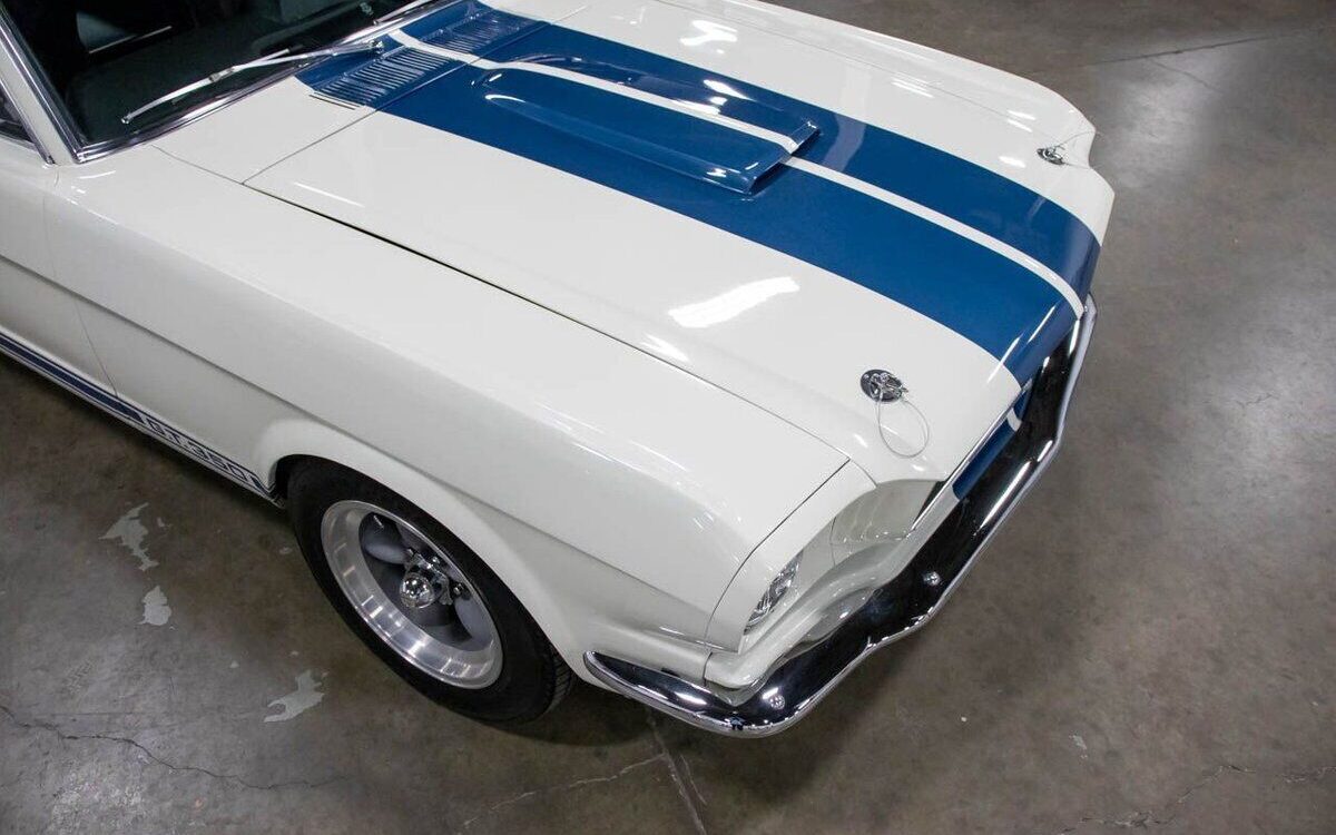 Shelby-GT350-1965-11
