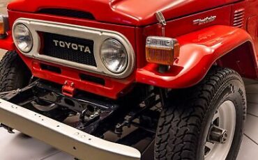 Toyota-FJ40-1978-19