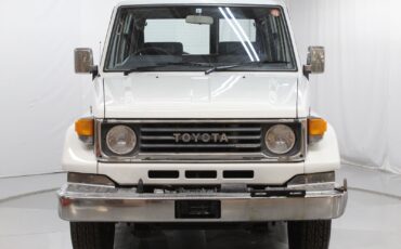 Toyota-Land-Cruiser-SUV-1992-2
