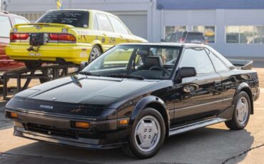 Toyota-MR2-Coupe-1986-2