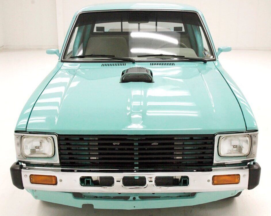 Toyota-Pickup-Pickup-1982-7