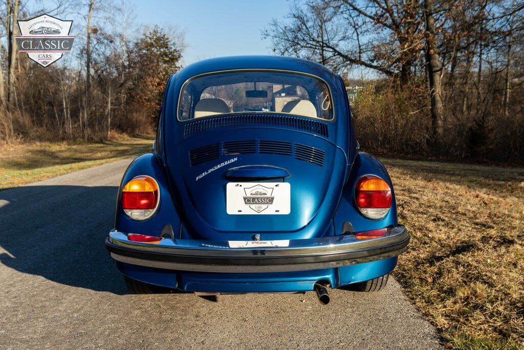 Volkswagen-Beetle-Classic-1977-5