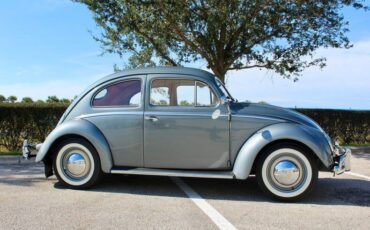 Volkswagen-Beetle-Classic-Cabriolet-1954-2