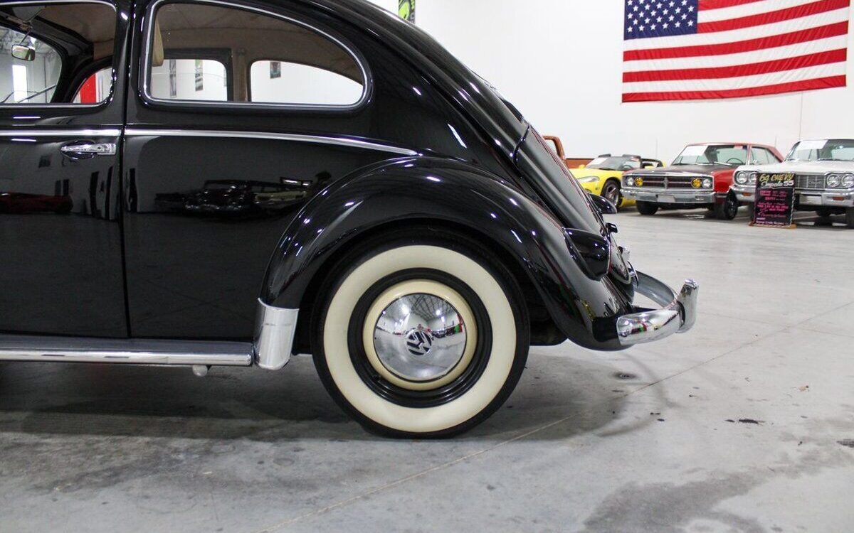 Volkswagen-Beetle-Classic-Coupe-1956-3