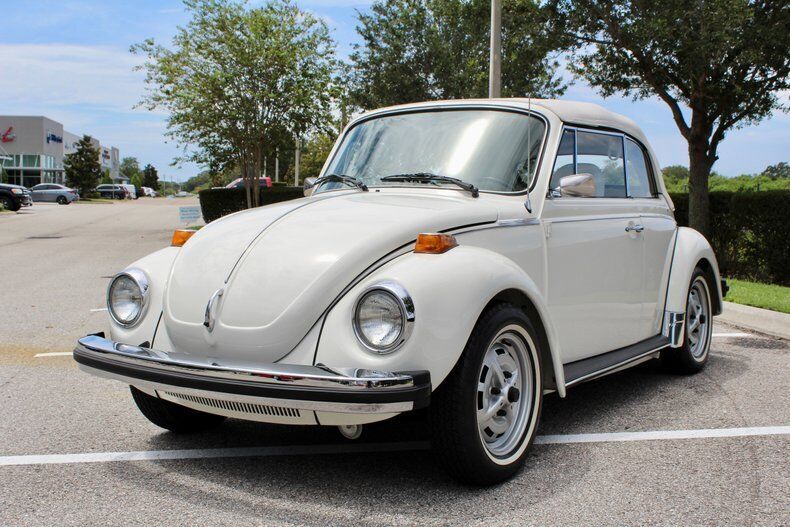 Volkswagen-Beetle-New-Cabriolet-1979-6