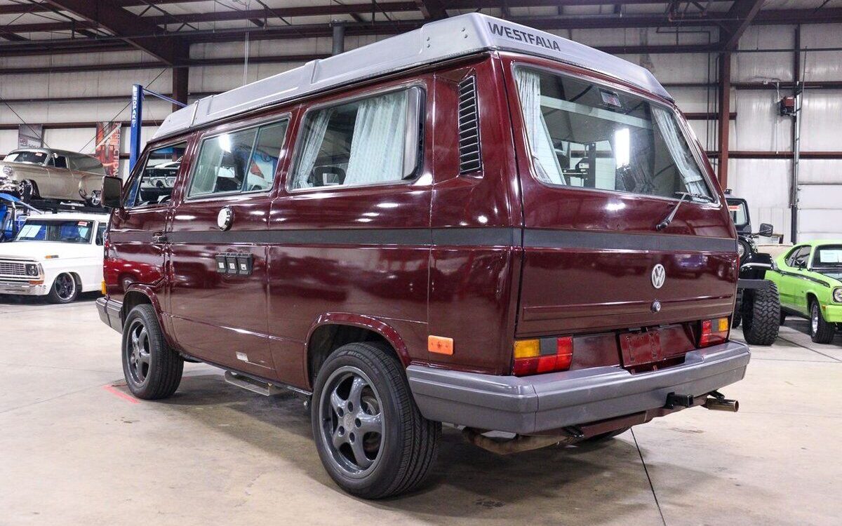 Volkswagen-BusVanagon-Van-1990-2