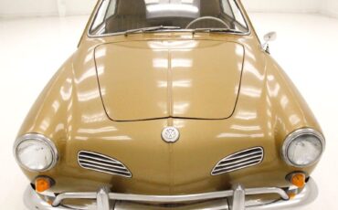 Volkswagen-Karmann-Ghia-Coupe-1964-7