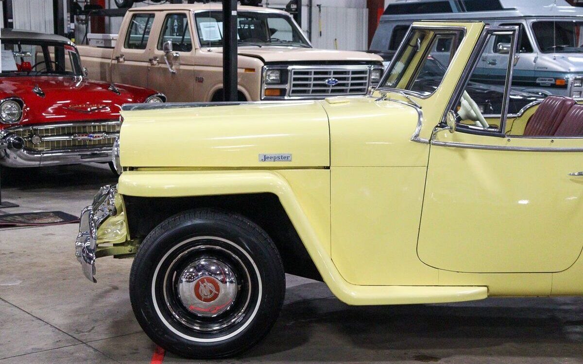 Willys-Jeepster-Cabriolet-1948-1