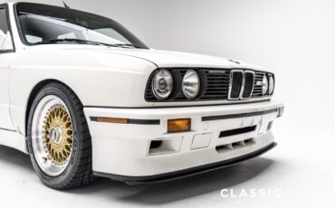 BMW-M3-Coupe-1991-13
