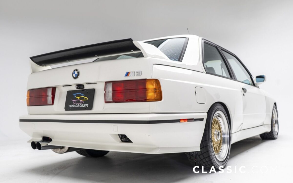 BMW-M3-Coupe-1991-39