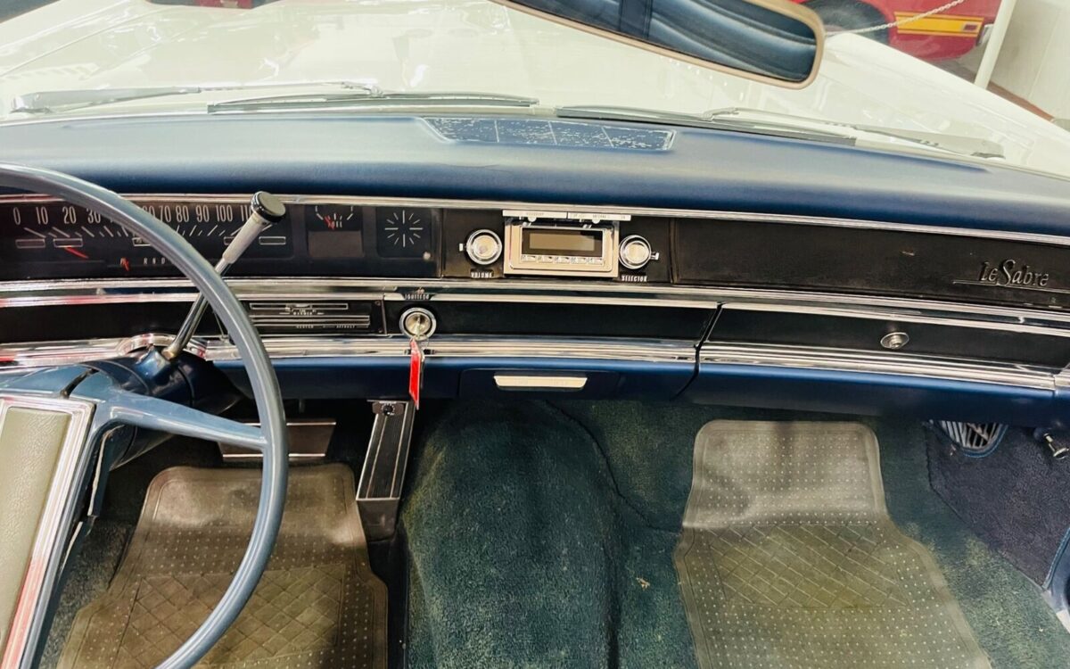 Buick-LeSabre-1967-30