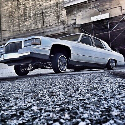 Cadillac-Brougham-1991-4