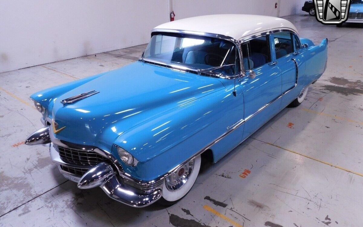 Cadillac-Sixty-Special-1955-10
