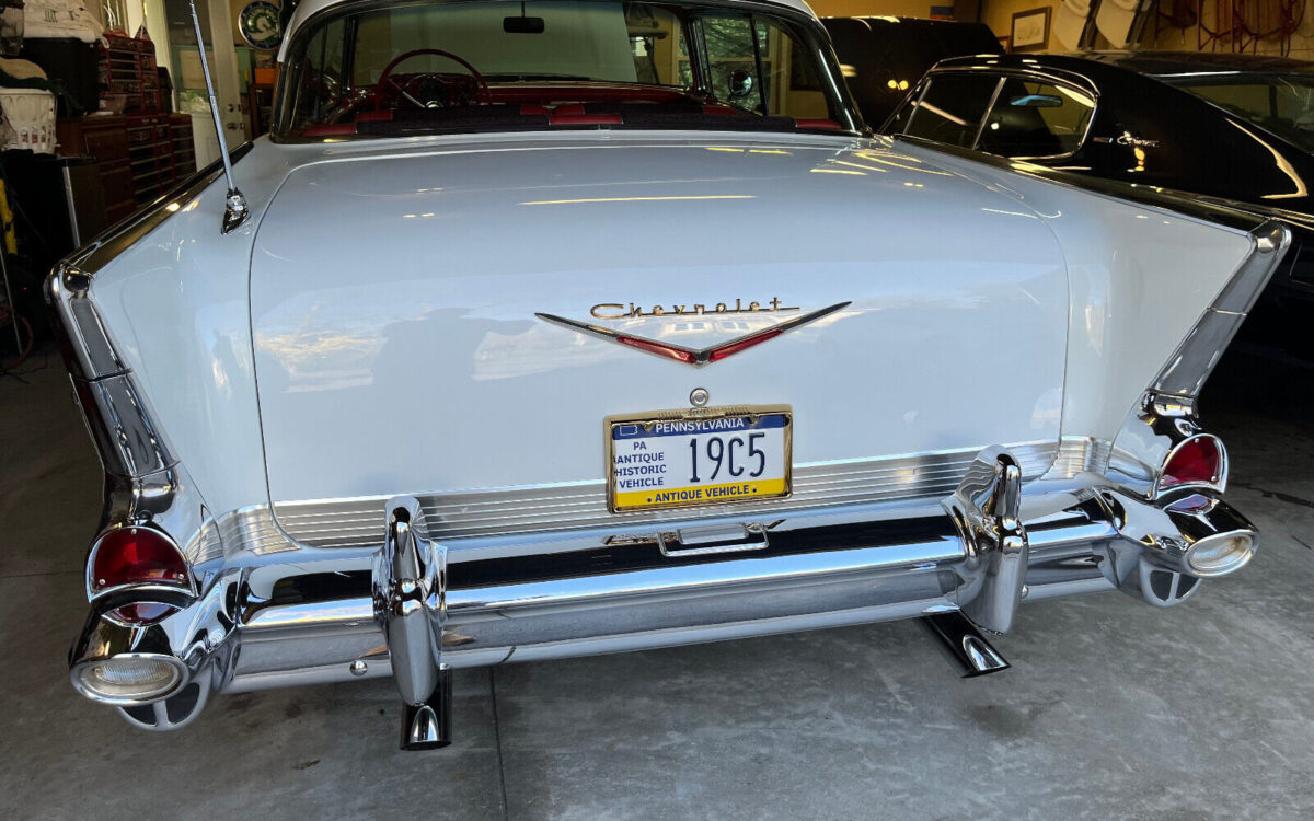 Chevrolet-Bel-Air150210-Coupe-1957-26