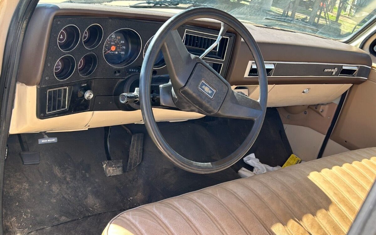 Chevrolet-C-10-1985-4