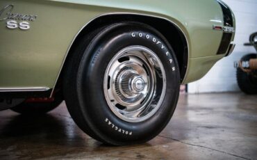 Chevrolet-Camaro-Coupe-1969-26