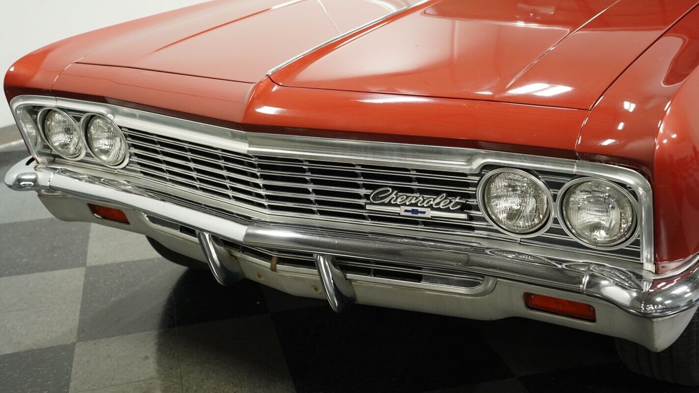 Chevrolet-Caprice-1966-17