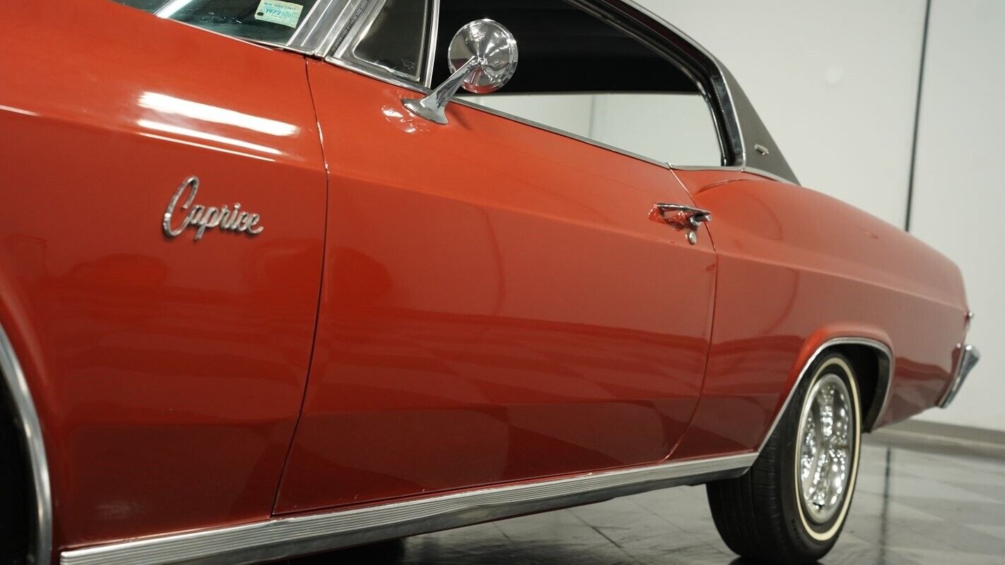 Chevrolet-Caprice-1966-18