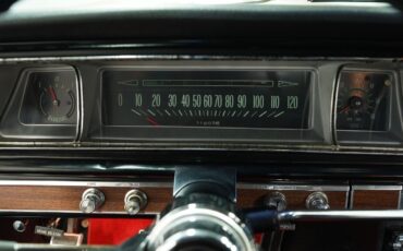 Chevrolet-Caprice-1966-33