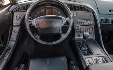 Chevrolet-Corvette-1990-15
