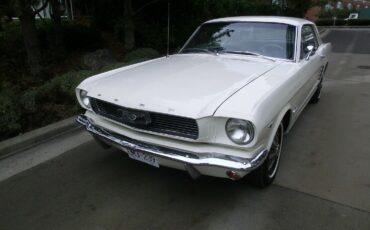 Ford-Mustang-1966-30