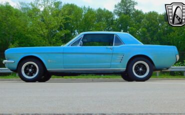 Ford-Mustang-1966-4