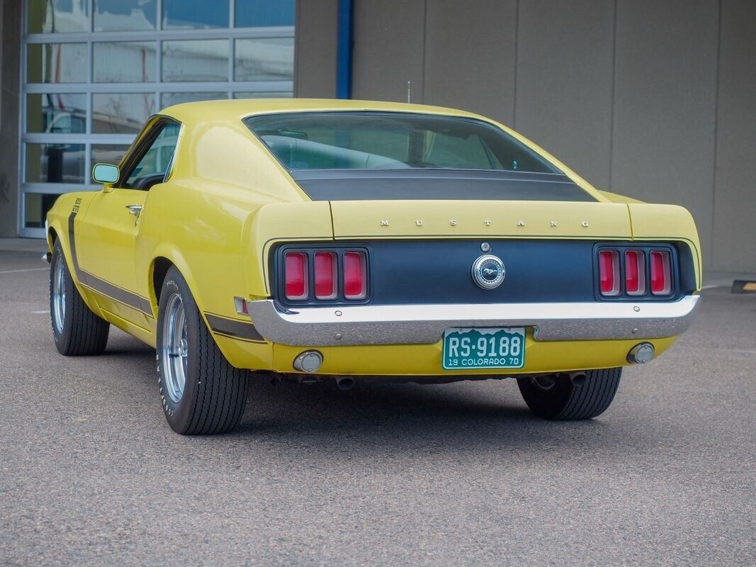Ford-Mustang-1970-8