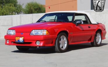 Ford-Mustang-1993-2