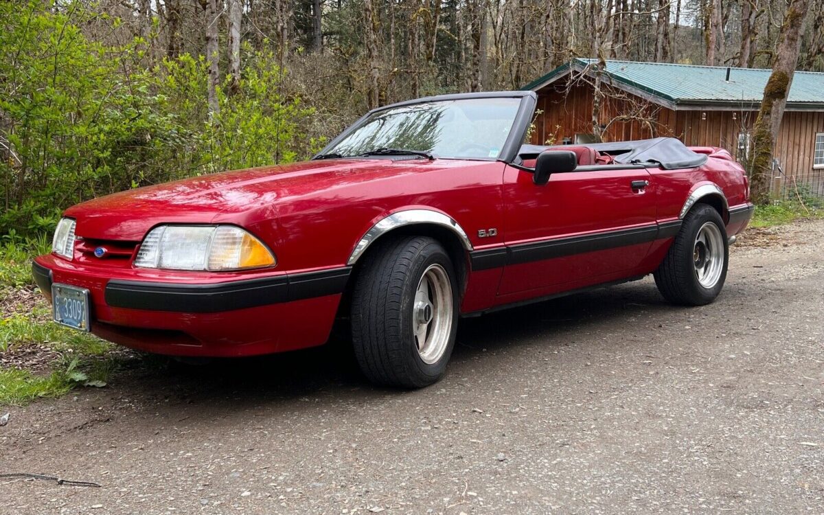 Ford-Mustang-Cabriolet-1989-12