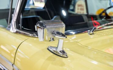 Ford-Sunliner-1957-35