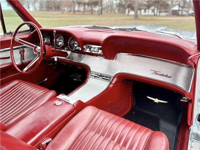 Ford-Thunderbird-1961-14