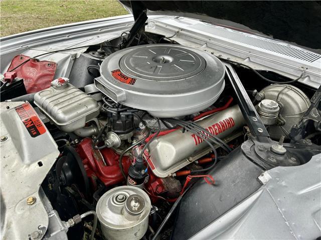 Ford-Thunderbird-1961-18
