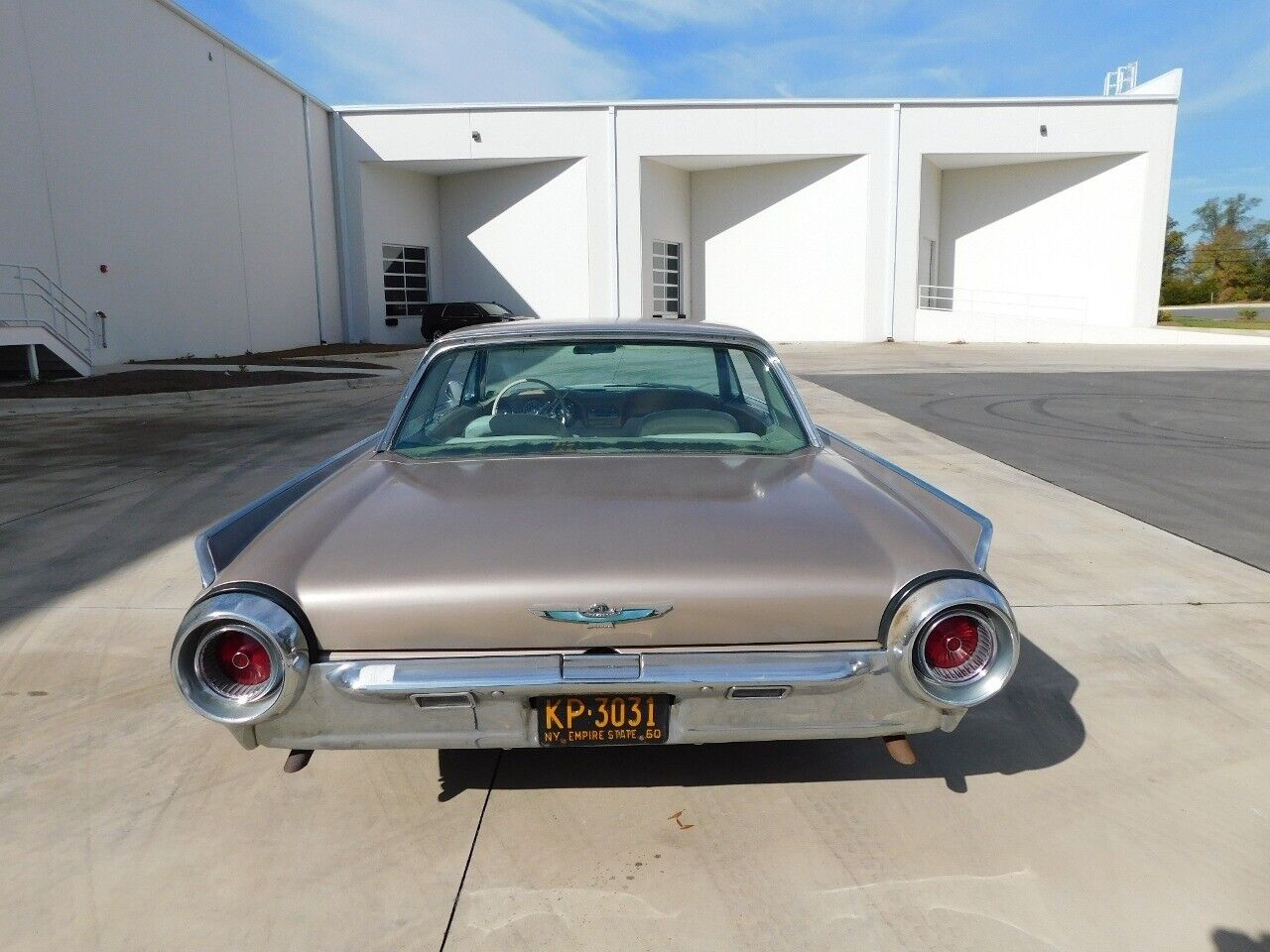 Ford-Thunderbird-1961-9